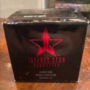 Jeffree Star Halloween lip scrub